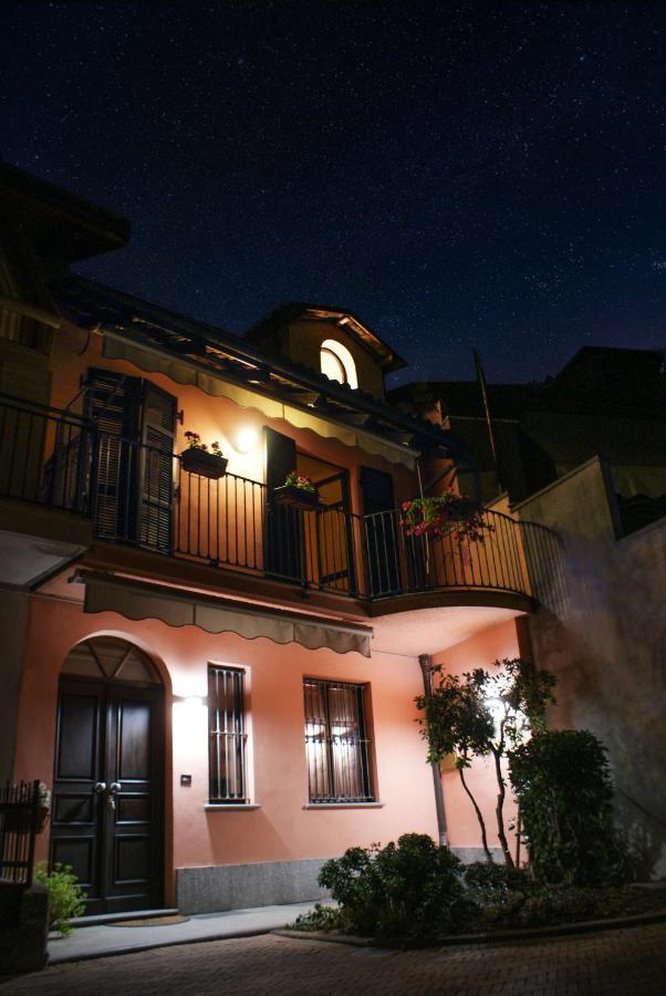 Casa Caroli, Charme E Comfort Nel Cuore Di Alba 외부 사진