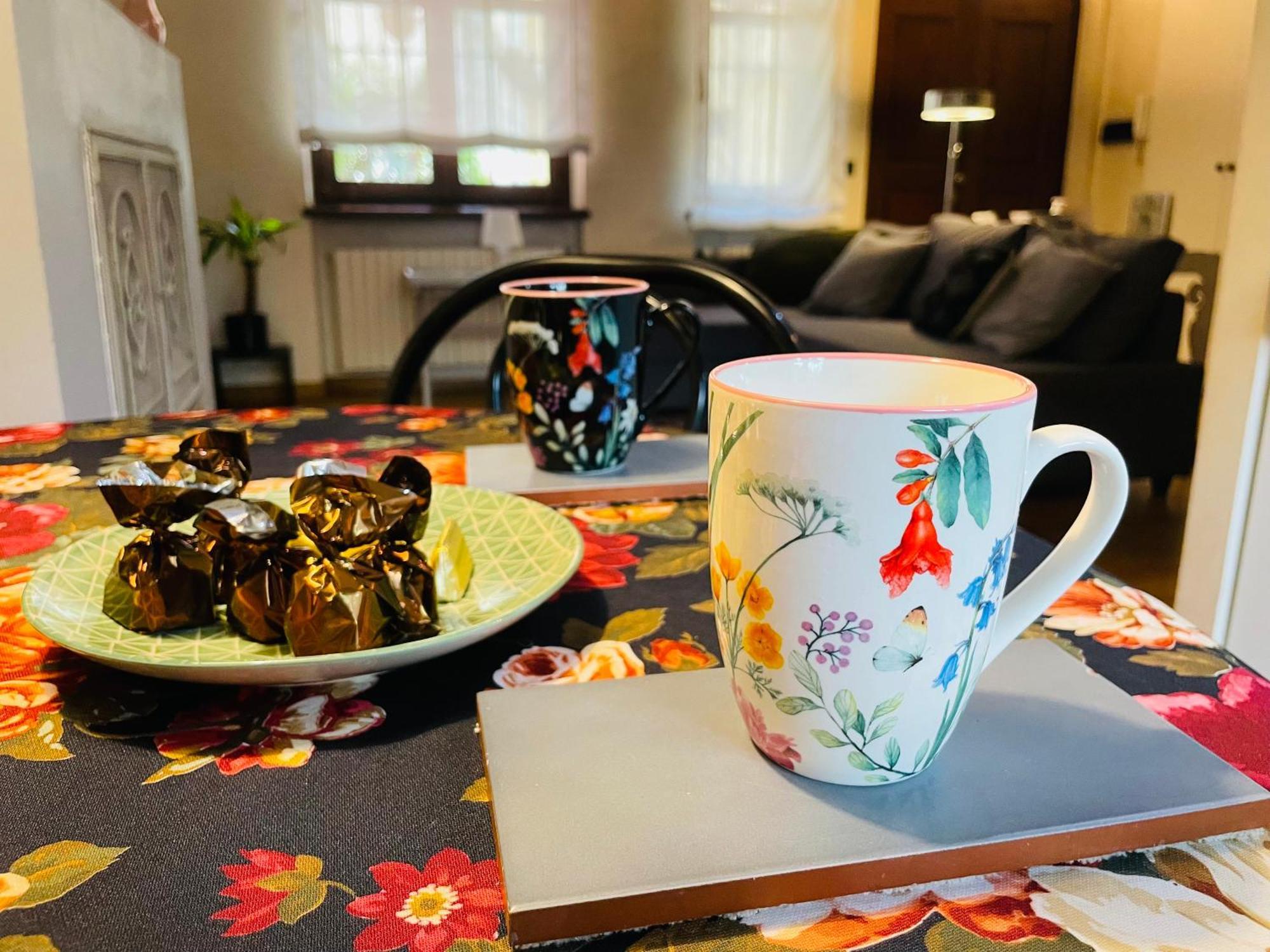 Casa Caroli, Charme E Comfort Nel Cuore Di Alba 외부 사진