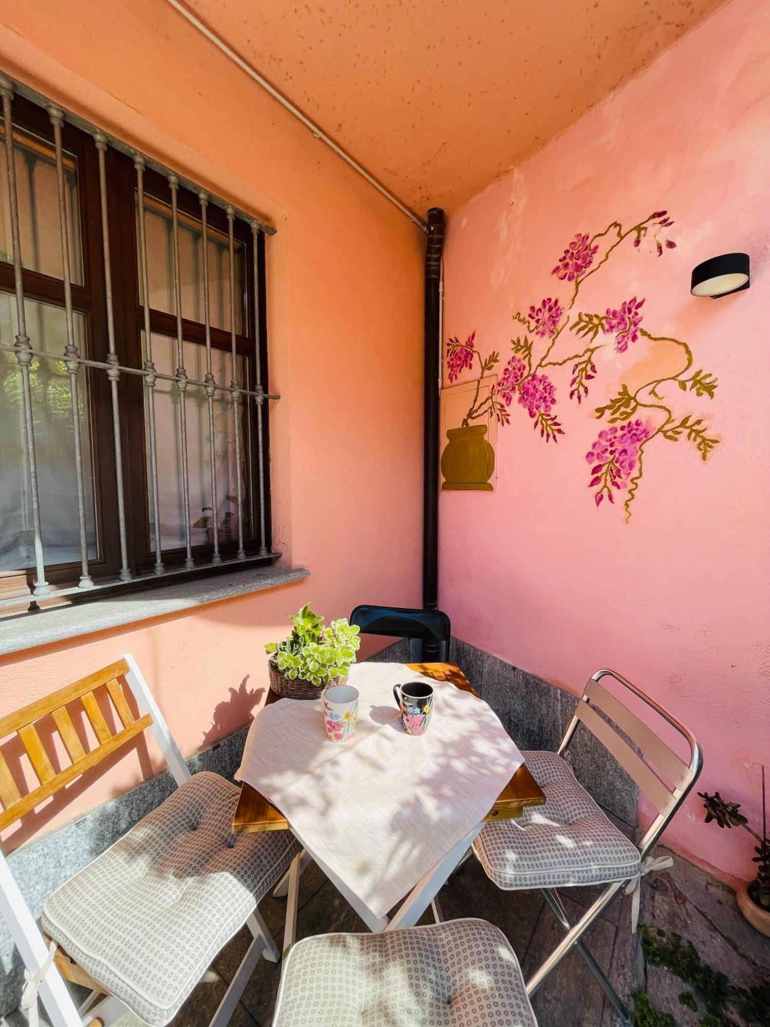 Casa Caroli, Charme E Comfort Nel Cuore Di Alba 외부 사진